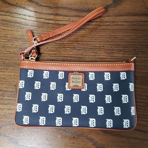 Dooney and Bourke English D wristlet